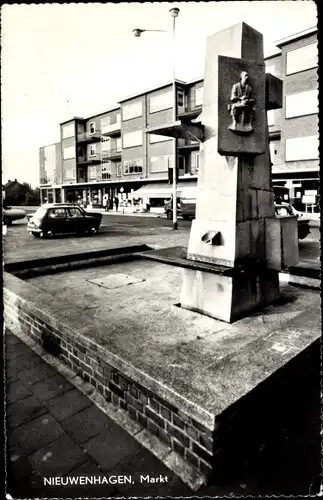 Ak Nieuwenhagen Limburg Niederlande, Markt, Geschäfte, Trockener Brunnen