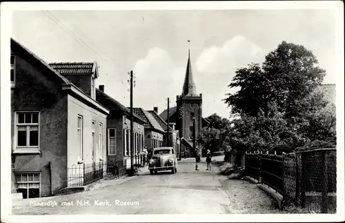 Ak Rossum Maasdriel Gelderland, Maasdijk met N.H. Kerk