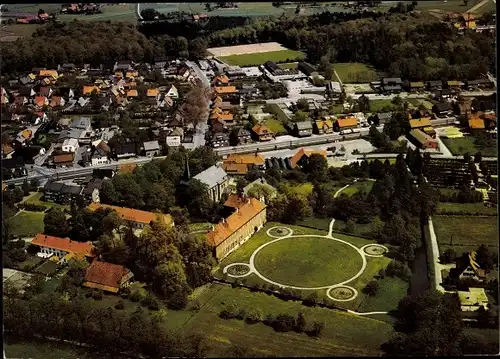 Ak Herzebrock Clarholz in Westfalen, Panorama, Luftbild, ehem. Probsteikirche St. Laurentinus