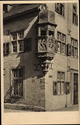 Ak Düren im Rheinland, Das spätgotische Gewandhaus