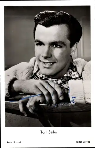Ak Schauspieler und Skirennfahrer Toni Sailer, Portrait, Der schwarze Blitz