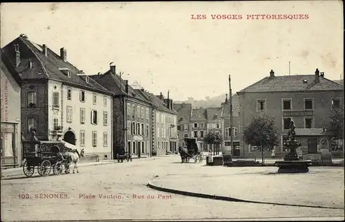 Ak Senones Lothringen Vosges, Place Vautrin, Rue du Pont, Kutsche
