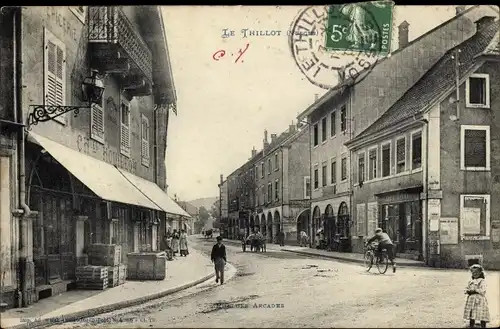Ak Le Thillot Lothringen Vosges, Rue des Arcades, Epicerie