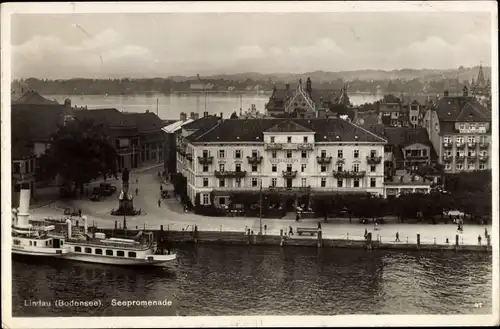 Ak Lindau im Bodensee Schwaben, Partie der Seepromenade mit Dampfer