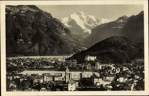 Ak Interlaken Kanton Bern Schweiz, Panorama mit Jungfrau