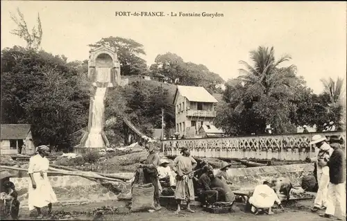 Ak Fort de France Martinique, La Fontaine Gueydon