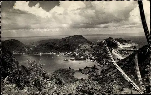 Ak Les Saintes Guadeloupe, Terre de Haut, Panorama et cactus Cierge