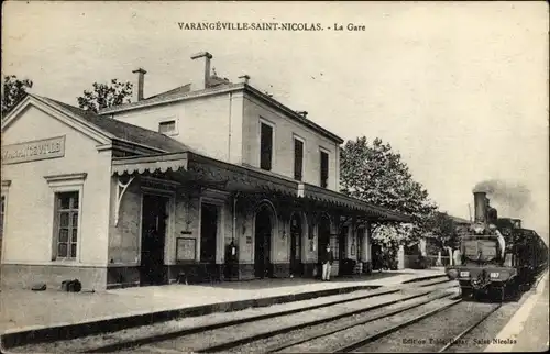 Ak Varangeville Saint Nicolas Meurthe et Moselle, La Gare, Bahnhof, Gleisseite