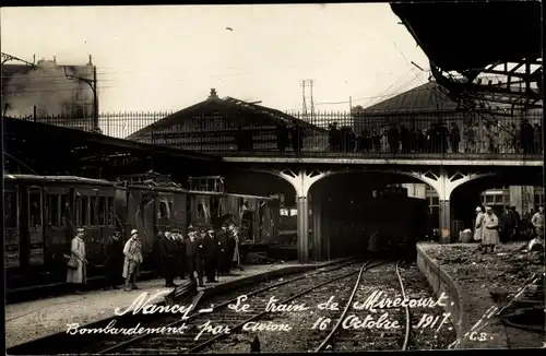 Foto Ak Nancy Meurthe et Moselle, La Gare, Bahnhof, Gleisseite, Kriegszerstörungen, I WK