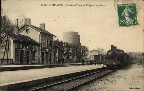 Ak Pont St. Vincent Meurthe et Moselle, Arrivee en Gare de l'Express de Nancy, Bahnhof, Gleisseite