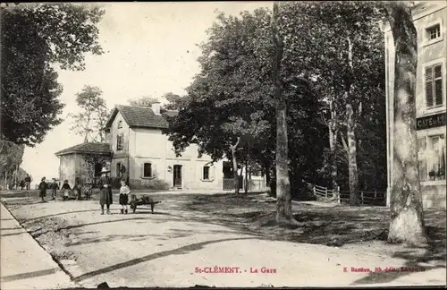 Ak Saint Clement Lothringen Meurthe et Moselle, La Gare, Cafe, Bahnhof