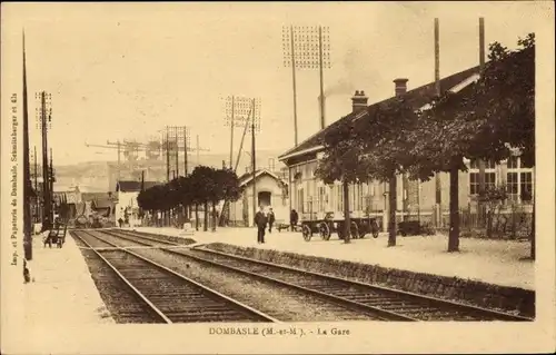 Ak Dombasle Lothringen Meurthe et Moselle, La Gare, Bahnhof, Gleisseite