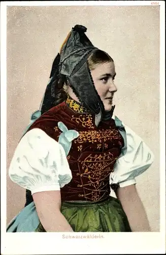 Ak Schwarzwälderin, Frau in Schwarzwälder Tracht, Portrait