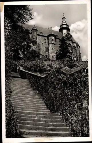 Ak Marburg an der Lahn, Treppenaufgang zum Schloss