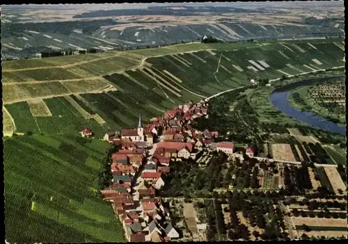 Ak Escherndorf Volkach in Unterfranken, Luftaufnahme