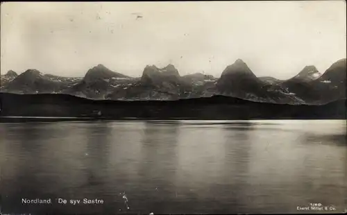 Ak Nordland Norwegen, De syv Sostre, Bergkette