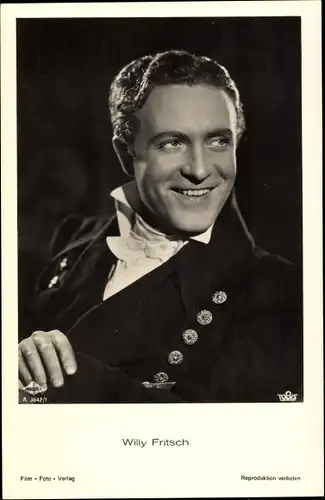 Ak Schauspieler Willy Fritsch, Portrait