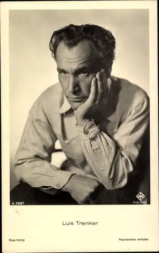 Ak Schauspieler und Bergsteiger Luis Trenker, Portrait, Ross Verlag A 3399/1, UfA