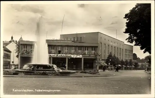 Ak Kaiserslautern in Rheinland Pfalz, Blick zum Fackelwoogbrunnen, Film Palast, Stadtcafé