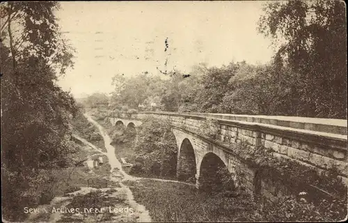 Ak Leeds Yorkshire England, Seven Arches