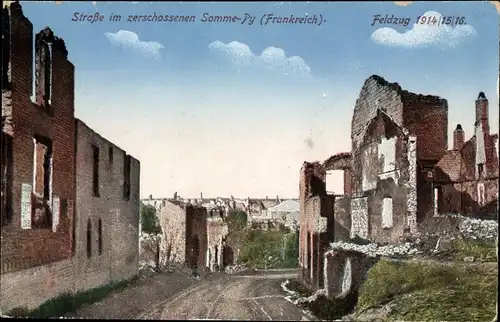 Ak Somme Py Marne, Straße im zerschossenen Ort, Kriegszerstörungen, I. WK