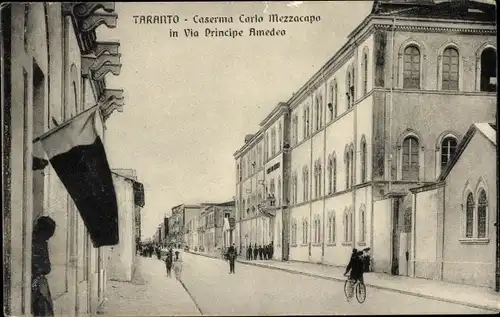 Ak Tarent Taranto Puglia, Caserma Carlo Mezzacapo in Via Principe Amedeo
