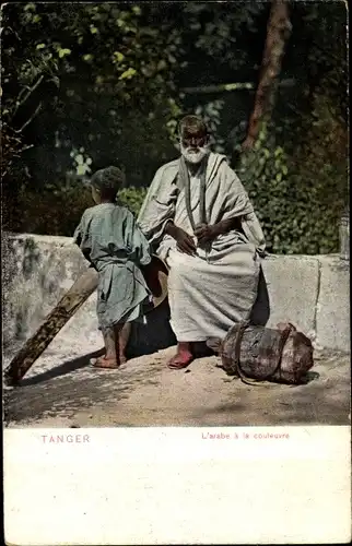 Ak Tanger Marokko, L'arabe a la couleuvre