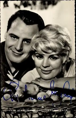 Ak Schauspieler Fred Bertelmann und Christiane Maybach, Portrait, Autogramm