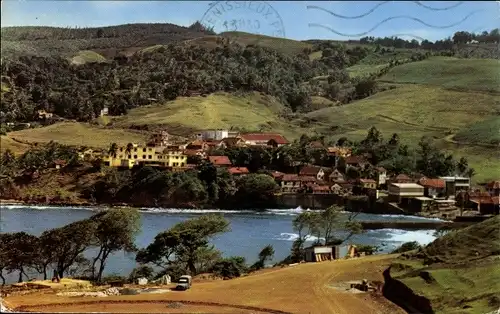 Ak Marigot Martinique, Blick auf den Ort mit Umgebung