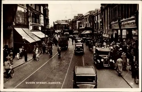 Ak Cardiff Wales, Queen Street