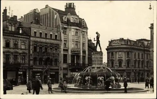 Ak Liberec Reichenberg in Böhmen, Altstädter Platz, Hotel Schienhof