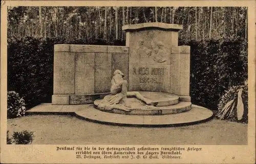 Ak Darmstadt in Hessen, Denkmal für die in Gefangenschaft gestorbenen franz. Soldate