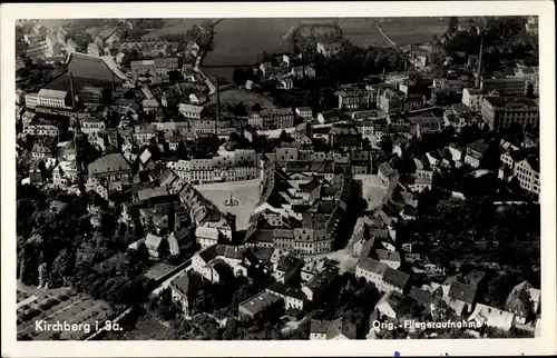 Ak Kirchberg in Sachsen, Fliegeraufnahme, Totalansicht der Ortschaft