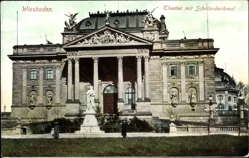 Ak Wiesbaden in Hessen, Theater mit Schillerdenkmal