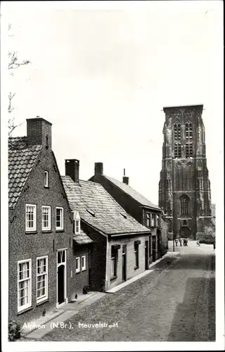 Ak Alphen Nordbrabant, Heuvelstraat, Straßenpartie, Kirchturm