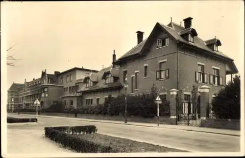 Ak Breda Nordbrabant Niederlande, Diaconessenhuis, Voorzijde