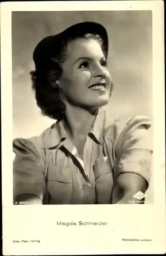 Ak Schauspielerin Magda Schneider, Portrait