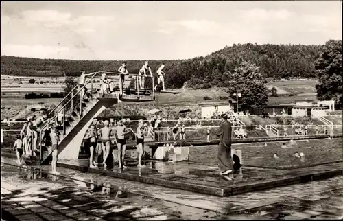 Ak Steinbach Hallenberg im Thüringer Wald, Schwimmbad