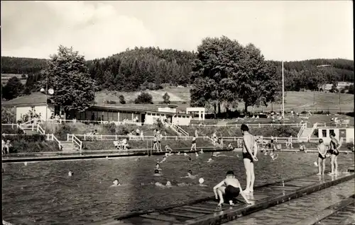 Ak Steinbach Hallenberg im Thüringer Wald, Schwimmbad