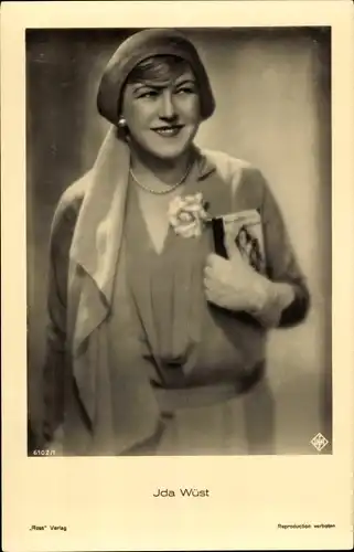 Ak Schauspielerin Ida Wüst, Portrait, Ross Verlag 6102 1, Ufa Film