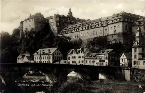 Ak Weilburg an der Lahn Hessen, Schloss und Lahnbrücke