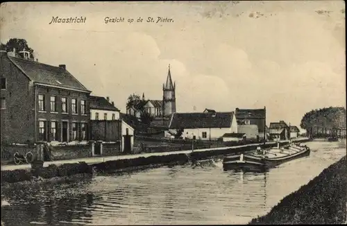 Ak Maastricht Limburg Niederlande, Gezicht op de St. Pieter, Kirche, Kanal