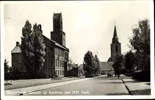 Ak Kotten Winterswijk Gelderland Niederlande, Gezicht op Stadhuis met N.H. Kerk