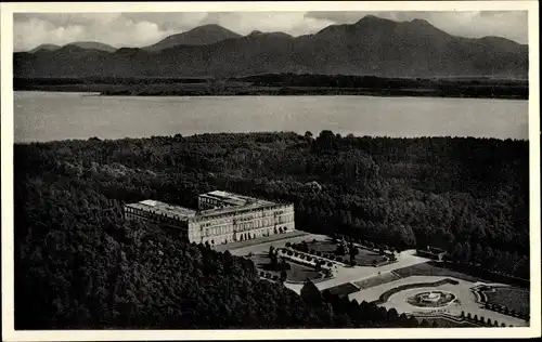 Ak Herrenchiemsee Herreninsel Chiemsee Oberbayern, Blick auf das Schloss