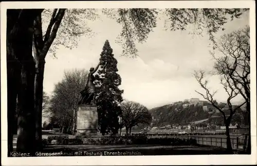 Ak Koblenz am Rhein, Görresdenkmal mit Festung Ehrenbreitstein