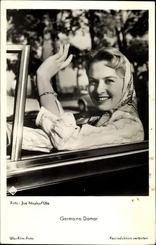 Ak Schauspielerin Germaine Damar