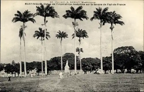 Ak Fort de France Martinique, Statue de l'Imperatrice Josephine sur la Savane
