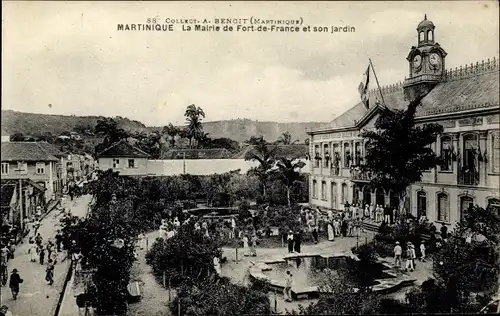 Ak Fort de France Martinique, La Mairie et son jardin