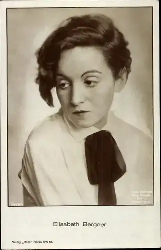 Ak Schauspielerin Elisabeth Bergner, Portrait