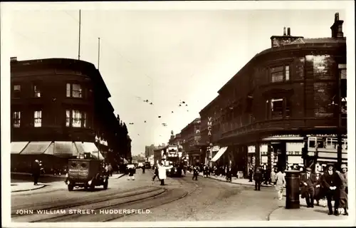 Ak Huddersfield Yorkshire England, John William Street